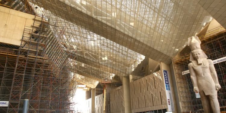 الموقع الإلكتروني للمتحف المصري الكبير