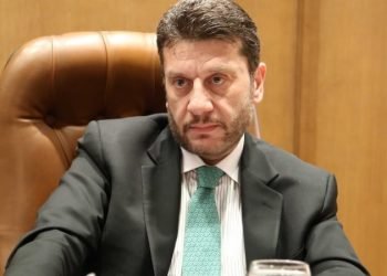 عمرو المنير نائب وزير المالية السابق للضرائب