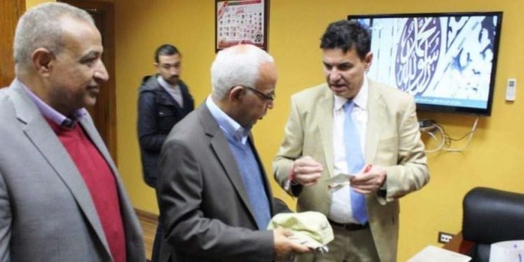 وفد بلغاري يزور مركز تدريب نقابة البناء والأخشاب