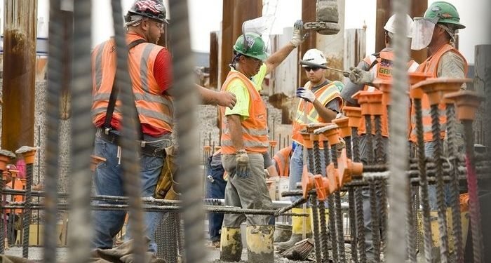 استئناف صرف منحة الرئيس للعمالة المتضررة من كورونا غدا