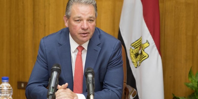 كريستنسن:50 مليون دولار استثمارات جديدة* *لاستيعاب أحدث أجيال السفن العملاقة بميناء شرق بورسعيد