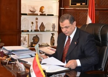 ننشر قرار وزير المالية باستثناء الممولين من شهادة  الموقف الضريبي عند صرفهم مستحقاتهم الضريبية لدى الحكومة