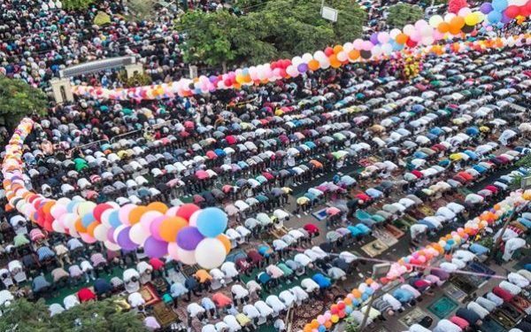 هيئة كبار العلماء: يجوز صلاة العيد فى المنازل بسبب إجراءات الوقاية من كورونا