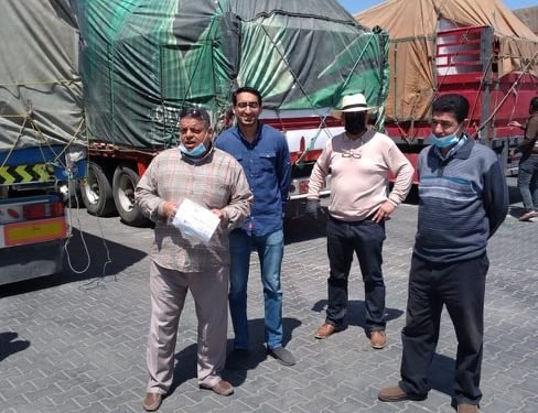 جمارك نويبع تضبط محاولة تهريب كمية من الملابس الجاهزة