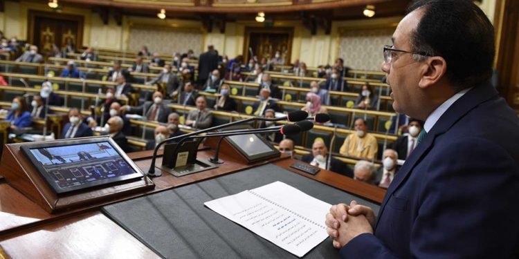 رئيس الوزراء يُلقي بياناً أمام مجلس النواب بشأن إعلان حالة الطوارئ |  صور