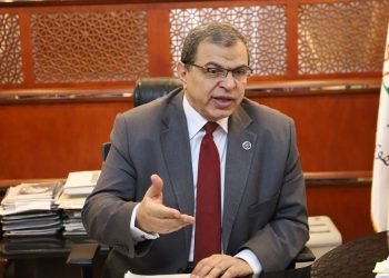 تقرير لـ “سعفان”: الأربعاء والخميس القادمين.. 5 رحلات طيران استثنائية للمصريين بأبوظبي