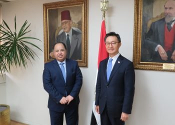 وزير المالية.. فى لقائه سفير كوريا الجنوبية بمناسبة انتهاء فترة عمله بمصر: توجيهات رئاسية بتحفيز الاستثمارات فى مصر خاصة الكورية