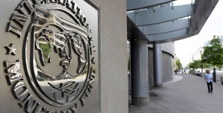 مصر تتوصل الى اتفاق مع صندوق النقد بقيمة 5.2 مليار دولار لمدة 12 شهرا