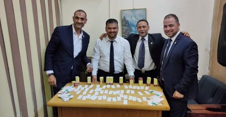 جمارك مطار القاهرة تضبط محاولة تهريب عدد من الأقراص المخدرة