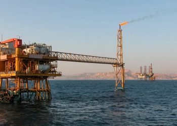 “إيني” الإيطالية تعلن اكتشاف حقل غاز جديد في المياه المصرية