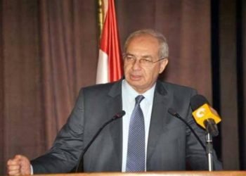 التجديد ليحيى زكى رئيسا للمنطقة الاقتصادية لقناة السويس