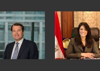 المشاط تناقش مع القائم بأعمال البنك الأوروبي لإعادة الإعمار والتنمية الاستراتيجية الجديدة للبنك 2021-2025