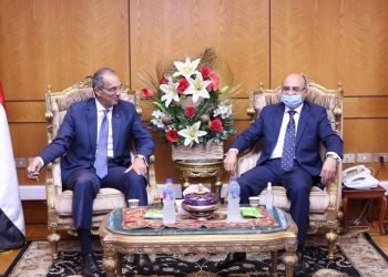 وزيرا العدل والاتصالات يطلقان نظام تجديد الحبس الاحتياطى عن بعد |صور