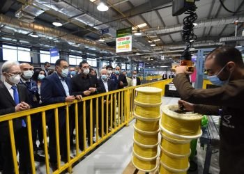 مدبولي يتفقد المنطقة الصناعية بجنوب مدينة بورسعيد