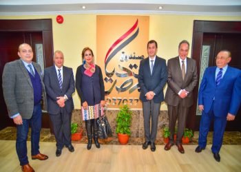 للمرة الثانية الجمعية المصرية اللبنانية لرجال الأعمال تدعم مبادرة توفير لقاح فيروس كورونا