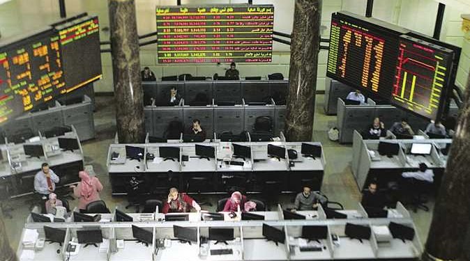 تراجع مؤشرات البورصة بالمستهل.. ورأس المال يفقد 4.2 مليار جنيه