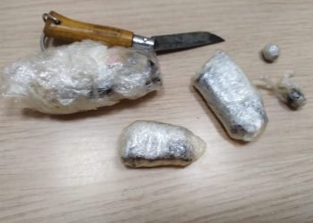 جمارك مطار القاهرة تضبط محاولة تهريب كمية من مخدر الحشيش