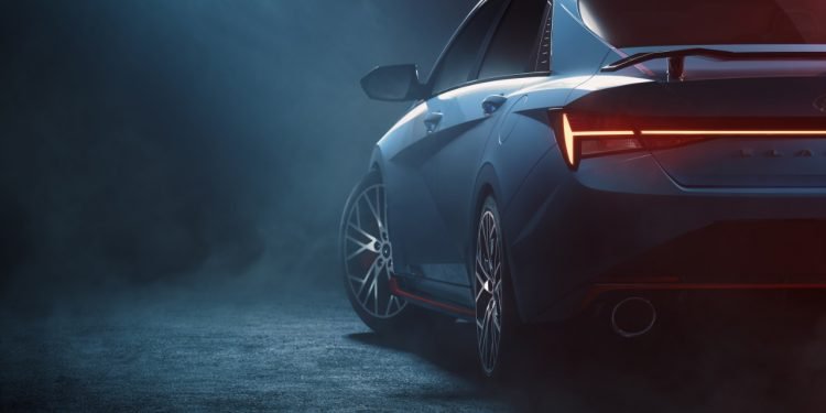 هيونداي تنشر أول صور لسيارة إلنترا N الرياضية المجهزة للاستخدام اليومي وخوض السباقات