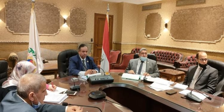 المالية : حزمة اجراءات جمركية للتخفيف من آثار كورونا