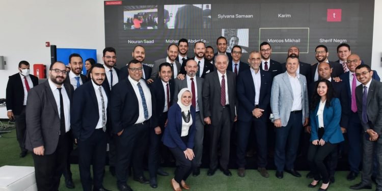 التجاري الدولي يحتفل بانتهاء الدورة الرابعة من برنامج SME Academy