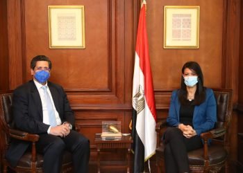 المشاط تبحث مع الرئيس التنفيذي للمؤسسة الإسلامية التعاون المستقبلي ودعم القطاع الخاص