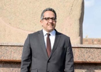 “ايجى ايكونومى ” تجرى استطلاعا للرأى عن سحب الأراضى من المستثمرين