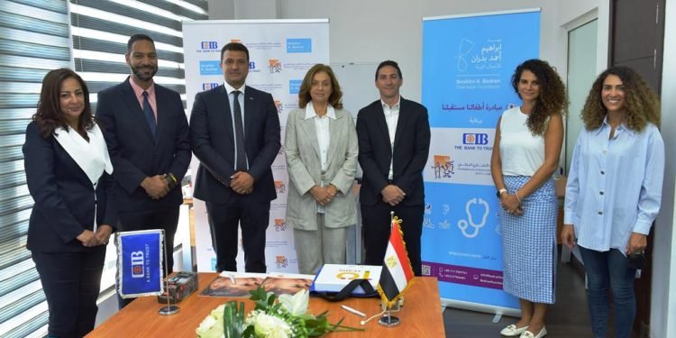 التجاري الدولي يتبرع بـ 7.69 مليون جنيه لمؤسسة ” إبراهيم أحمد بدران للأعمال الخيرية ” لدعم صحة الأطفال الأكثر فقرًا