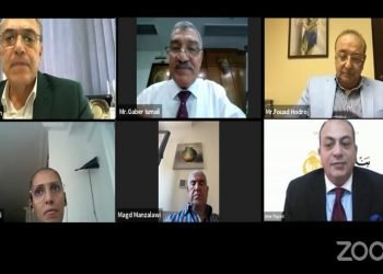 المصرية اللبنانية تطالب بحزمة تيسيرات للافراج عن الخامات و زيادة معامل الفحص