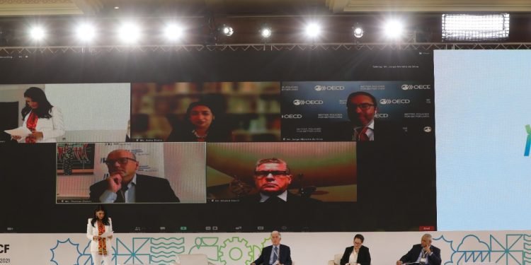 منتدى مصر يبحث تعزيز اليات التمويل الدولى المتوافق مع التنمية