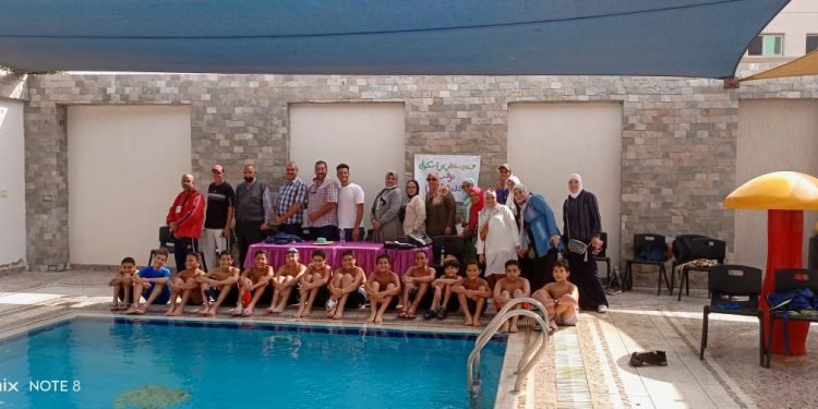 مدارس الخانكة تتأهل فى بطولة السباحة اليوم