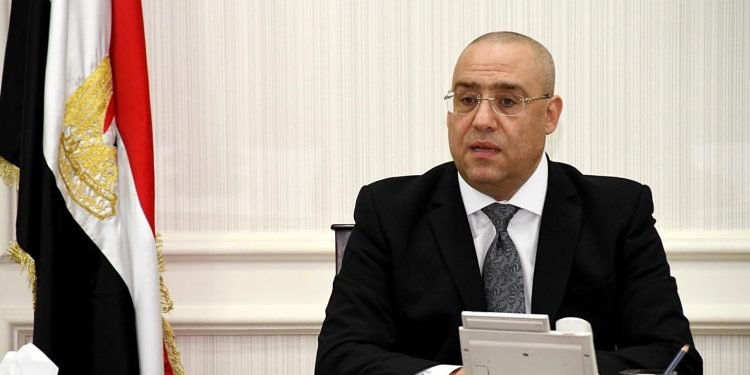 3 قرارات إدارية لإزالة مخالفات البناء والتعديات بالمدن الجديدة