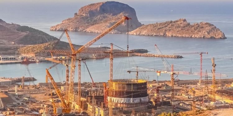 شركة “أكويو نوكليار” تحصل على رخصة لبناء الوحدة الرابعة لمحطة “أكويو” للطاقة النووية