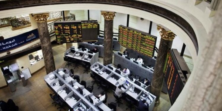 البورصة المصرية تتراجع فى ثانى تعاملات الاسبوع