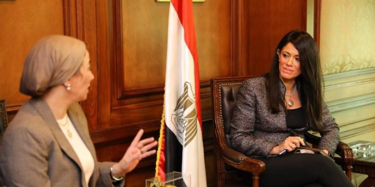 التعاون الدولى و البيئة يبحثان التعاون الانمائي فى مجال البيئة