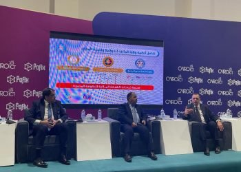 التوسع فى المنظومة التكنولوجية لتعزيز حوكمة النظام الضريبى و الجمركى