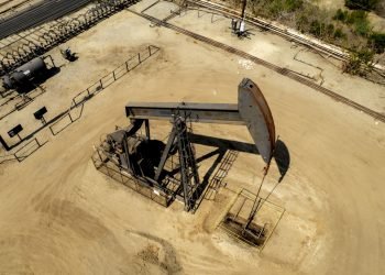 أسعار النفط ترتفع.. والأسواق تترقب نتائج اجتماع “أوبك”