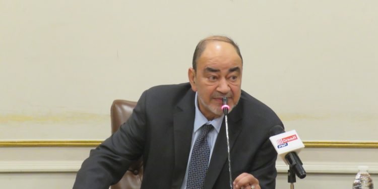 زيادة قيمة الاشتراكات التأمينية من 85 جنيها شهريا إلي 720 جنيها يهدد بتسريح العمال