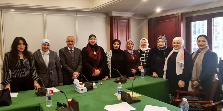 جمارك مطار القاهرة: تضبط كمية من المواد المخدرة