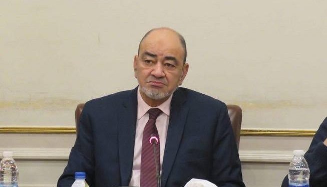 المستلزمات الطبية تناقش استعدادات السوق لمواجهة متحور أوميكرون