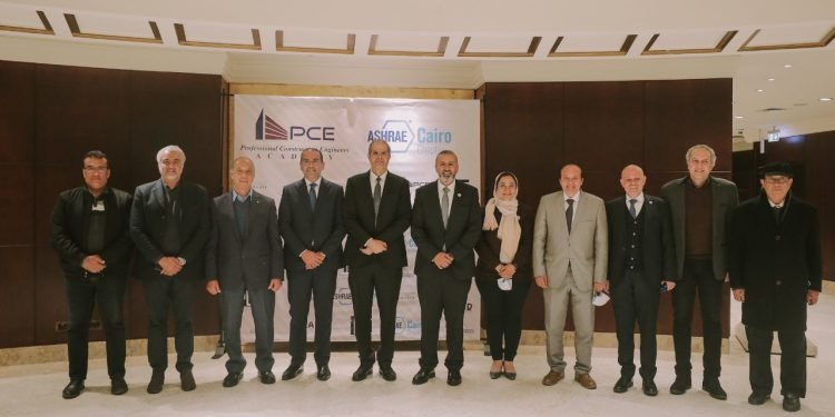تعاون بين «PCE أكاديمي» و«أشري القاهرة» في تقديم دبلومات الاستشارات الهندسية – صور
