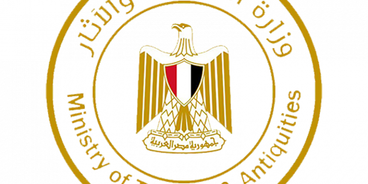 برنامج تدريبي لنقل الخبرات بين العاملين بالسياحة والآثار