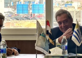 وزير زراعة أوروجواي يعلن البدء الفوري لمنتديات الأعمال المصرية الأوروجواية في لقائه مع الغرف التجارية