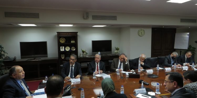 وزارة المالية: احتياطى القمح يكفى8أشهر