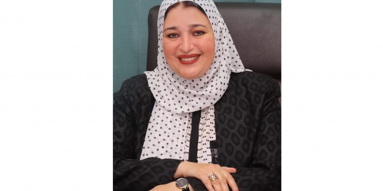 عضو التطوير العقاري تطالب بدعم الصناعة