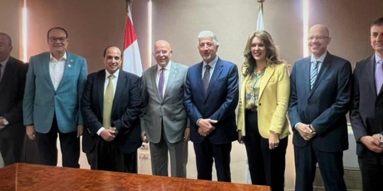 جمعية المصدرين المصريين تبحث مع «المؤسسة الدولية الإسلامية لتمويل التجارة» سبل التعاون المشترك
