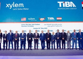 وزير قطاع الأعمال العام يشهد اتفاقية استثمار صناعي مصري أجنبي لمجموعة طيبه المنزلاوي