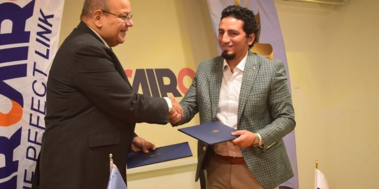 شراكة بين عدن للتطوير العقاري وايركايرو للطيران