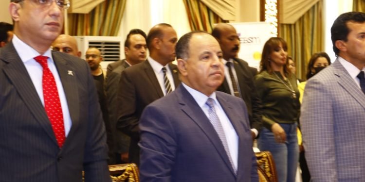 وزير المالية يعلن القواعد التنفيذية لـ «التعريفة الجمركية المخفضة تحفيزًا للصناعة الوطنية