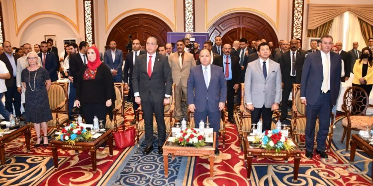 وزراء المالية والتضامن والشباب والرياضة ومحافظ الفيوم.. فى حوار مفتوح مع الشباب وأعضاء النواب والشيوخ: