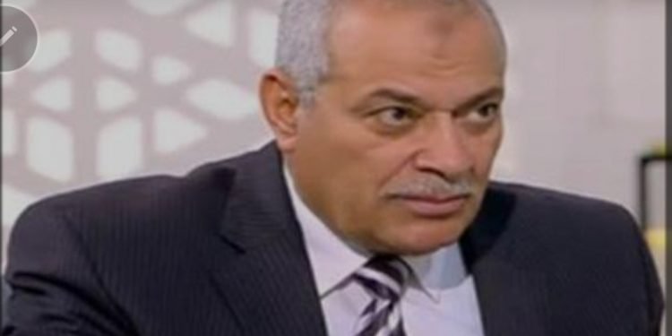 بعد “إعدام الكتاكيت”..الحكومة تفرج عن شحنات أعلاف..وتجار : نقص الدولار وراء اندلاع الأزمة